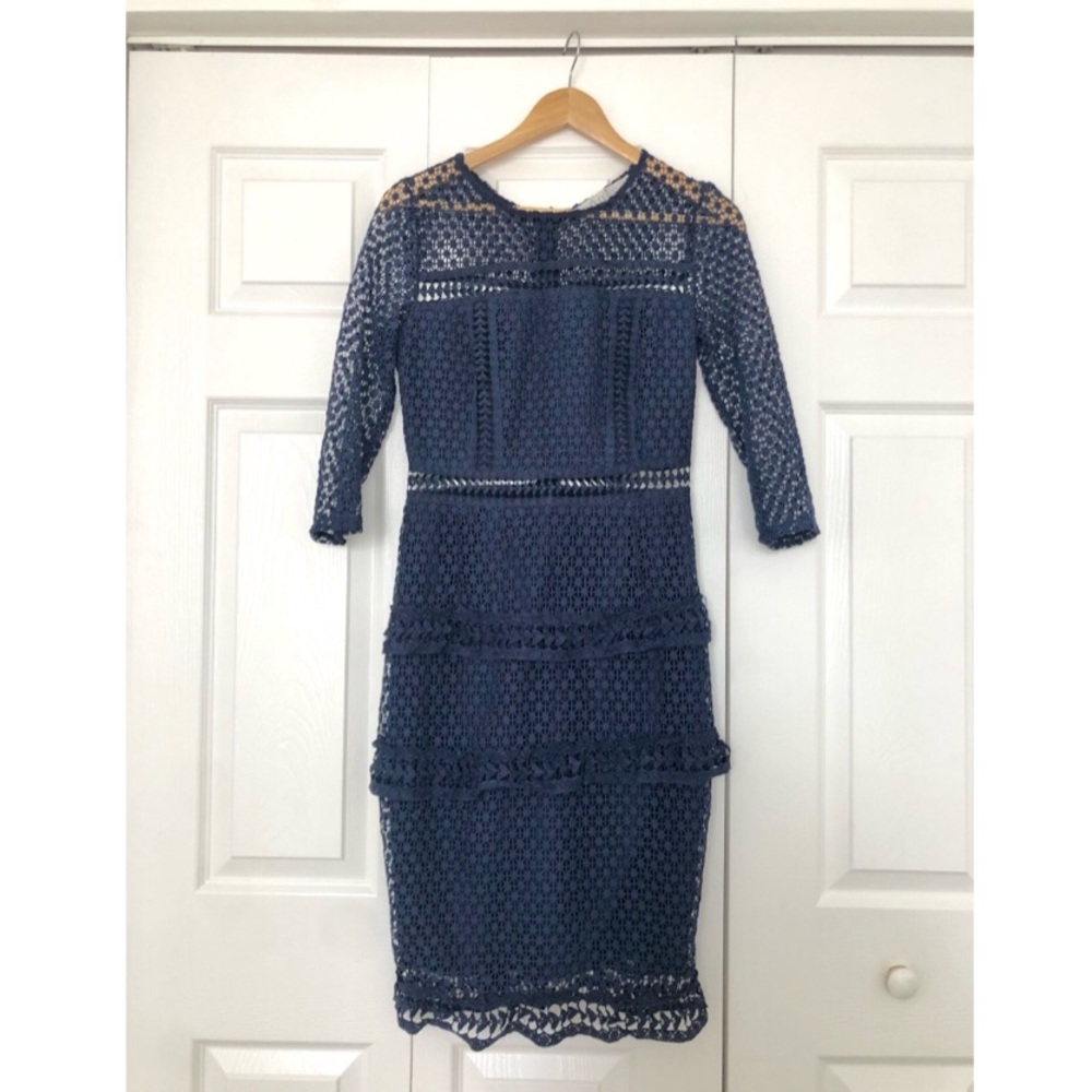 Blue lace midi dress